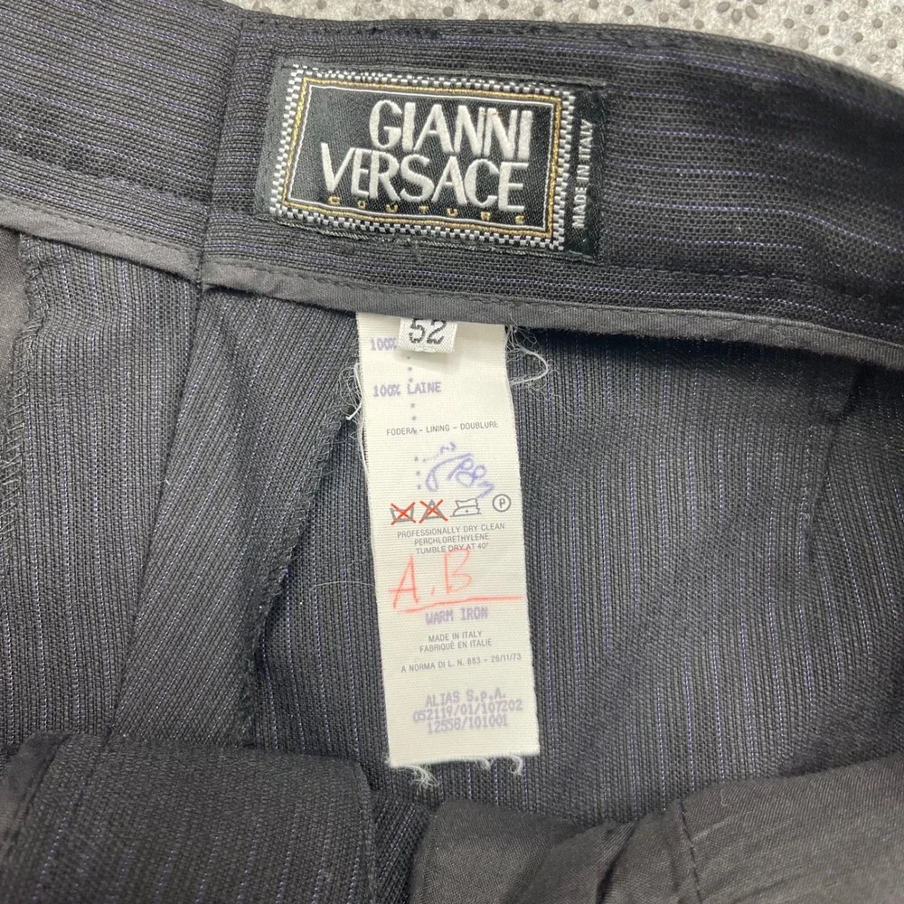 Gianni Versace Couture Mens Black Purple Pinstripe Wool Suit 42R W30xL30 - FLAW